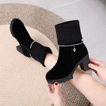 Chunky High Heel Platform Boots For Petite Feet Ladies ES129