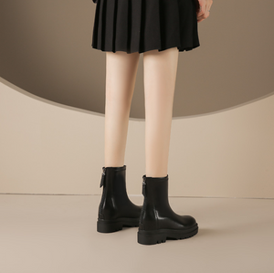 Small Feet Inner Heel Back Zipper Short Boots TS139