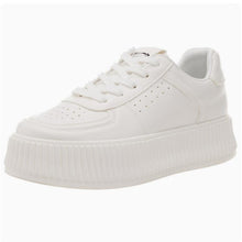 Small Feet thicksole White Sneakers TS187