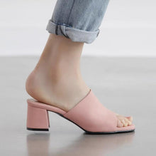 Small Size Block Heel Slip On Open Toe Sandals TS265