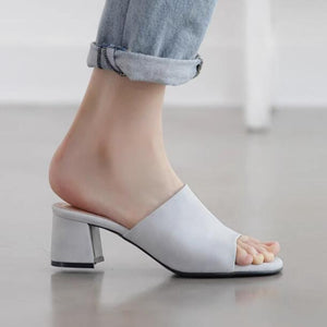 Small Size Block Heel Slip On Open Toe Sandals TS265