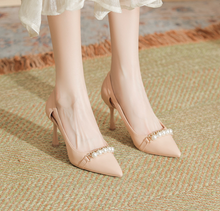 Patent High Heel Pearl Pump Shoes For Petite Feet TS162