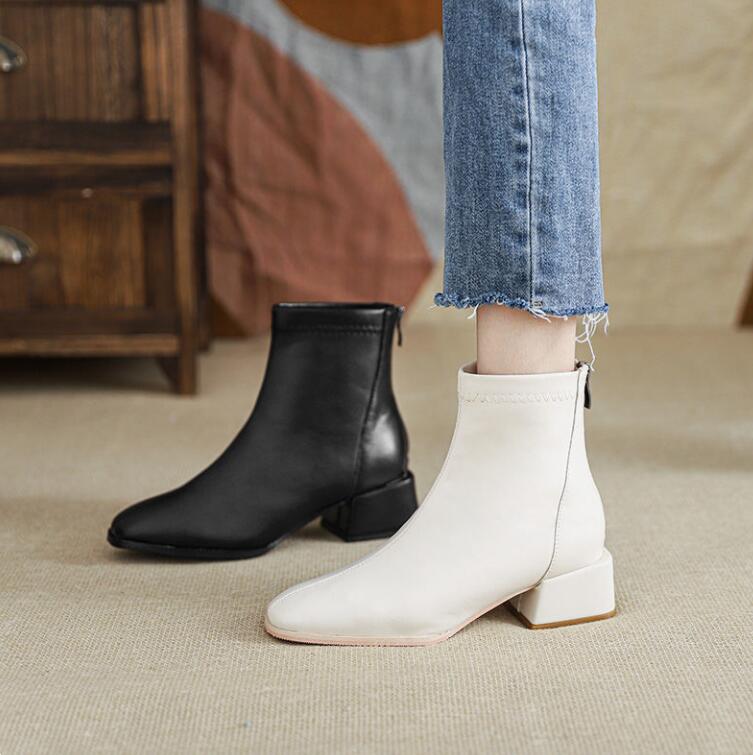 Women's Petite Size Block Heel Ankle Boots TS235