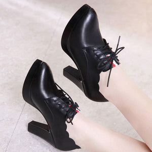 Women's Small Size Lace Up Booties DS392